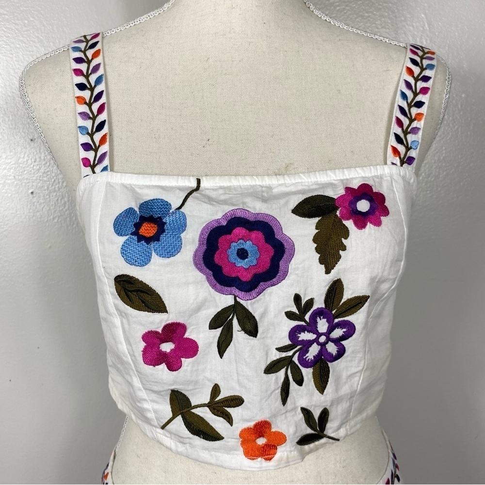 Anthropologie Mahila Floral Embroidered top and Mini Skirt set Sz S - Picture 6 of 11